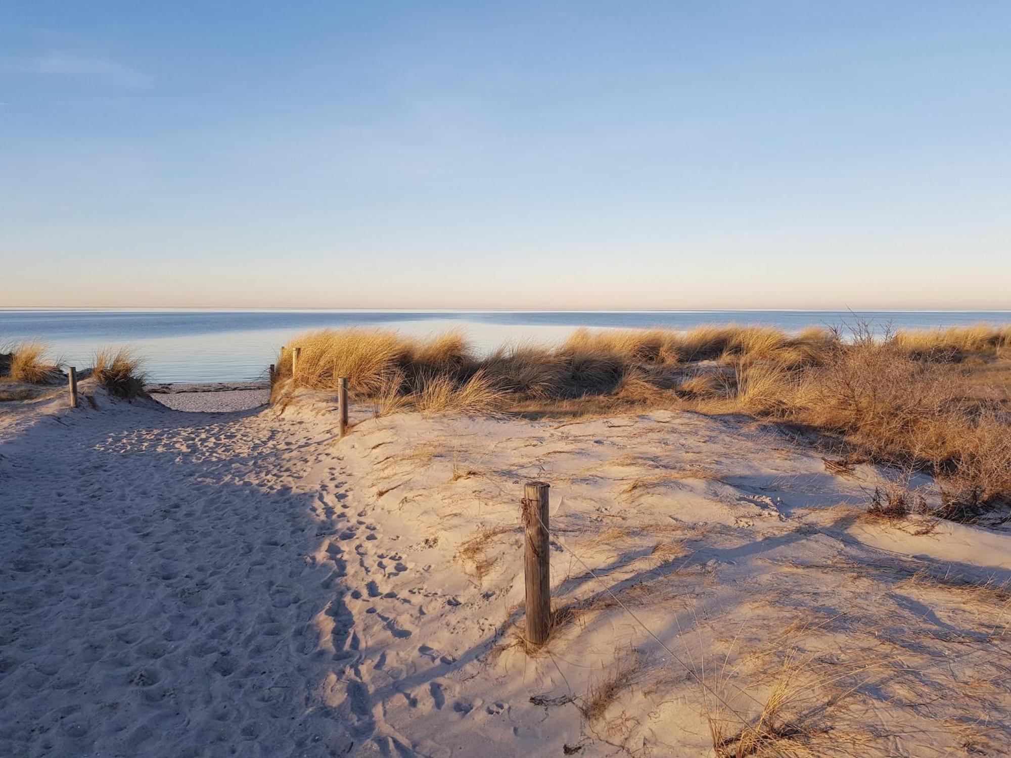 Boutique Bungalow In Insel Poel With Terrace Екстер'єр фото